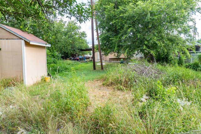 114 Tellez, San Antonio, TX 78228