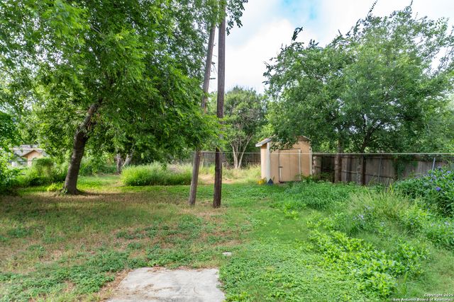 114 Tellez, San Antonio, TX 78228