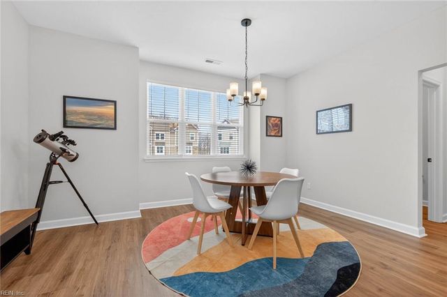 2009 Laycock Ln Unit 102, Suffolk, VA 23435