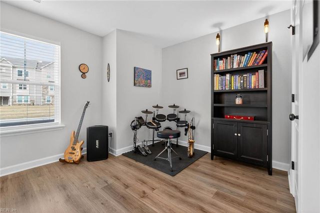 2009 Laycock Ln Unit 102, Suffolk, VA 23435