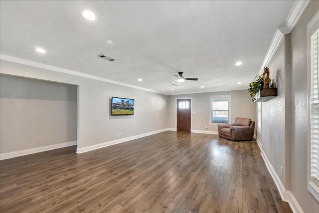 12335 2nd Street, Santa Fe, TX 77539