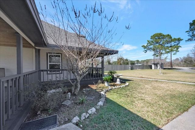 12335 2nd Street, Santa Fe, TX 77539