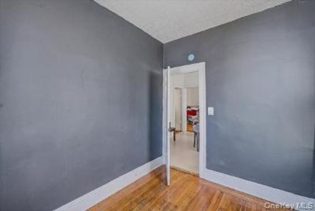 4527 Hill Avenue, Bronx, NY 10466