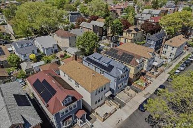 4527 Hill Avenue, Bronx, NY 10466