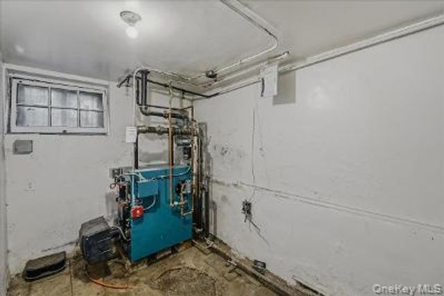 4527 Hill Avenue, Bronx, NY 10466