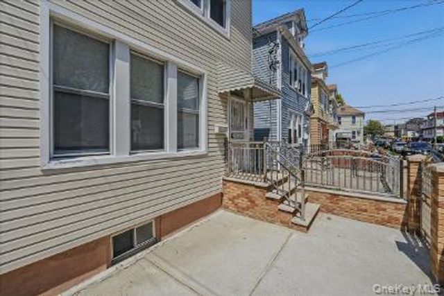 4527 Hill Avenue, Bronx, NY 10466
