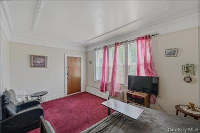 4527 Hill Avenue, Bronx, NY 10466