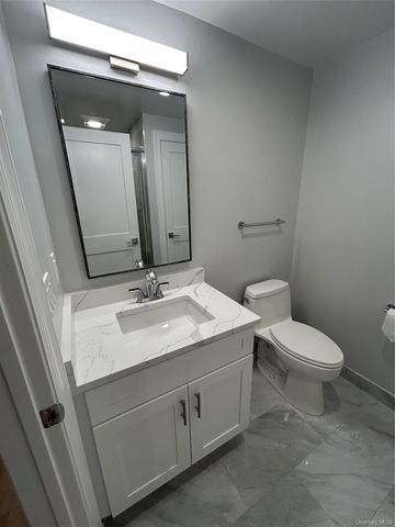 61 Adelphi Avenue 63, Harrison, NY 10528