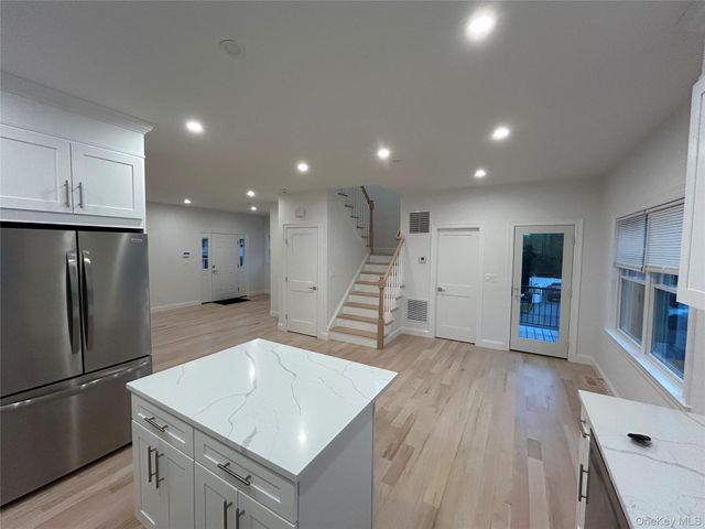 61 Adelphi Avenue 63, Harrison, NY 10528