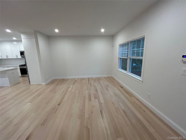61 Adelphi Avenue 63, Harrison, NY 10528