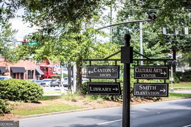 110 Bridgecrest Road, Roswell, GA 30075