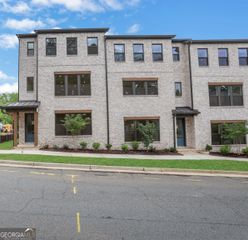 110 Bridgecrest Road, Roswell, GA 30075