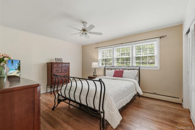 730 Fieldstone Court, Yorktown Heights, NY 10598
