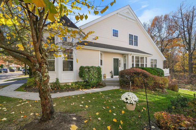 25 Briarbrook Drive 25, Briarcliff Manor, NY 10510