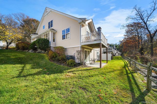 25 Briarbrook Drive 25, Briarcliff Manor, NY 10510