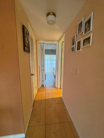 39 DORCHESTER B 39, West Palm Beach, FL 33417