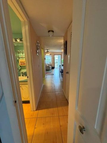 39 DORCHESTER B 39, West Palm Beach, FL 33417