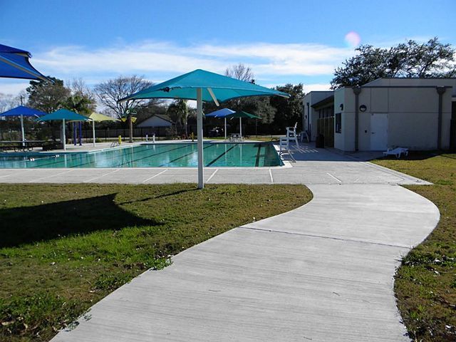 307 Whitecap Drive, Seabrook, TX 77586