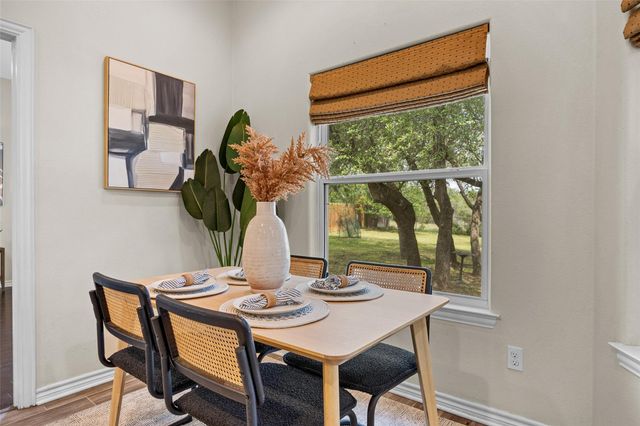 10409 Little Creek CIR, Dripping Springs, TX 78620