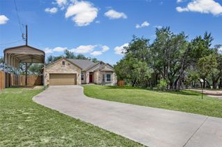 10409 Little Creek CIR, Dripping Springs, TX 78620