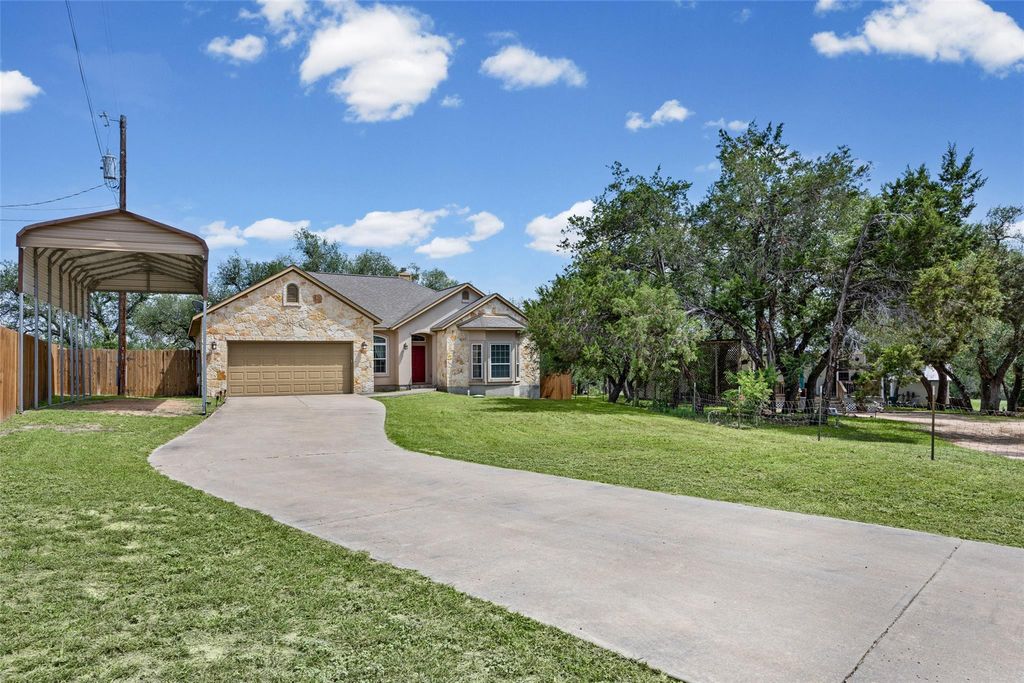 10409 Little Creek CIR, Dripping Springs, TX 78620