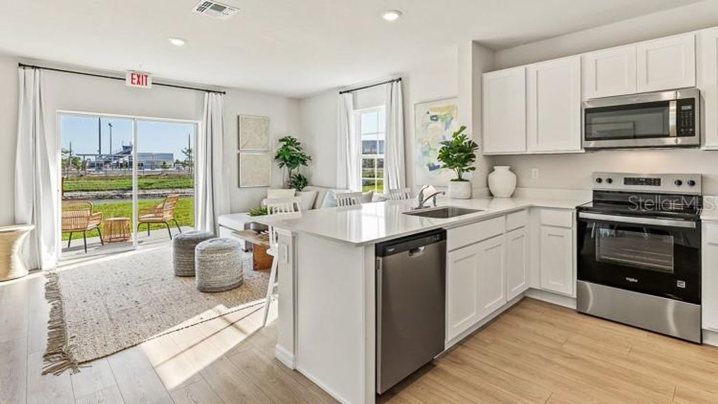 Image 5 of property listing at 6964 FLATWOOD PLUM COURT, Bradenton, FL 34202