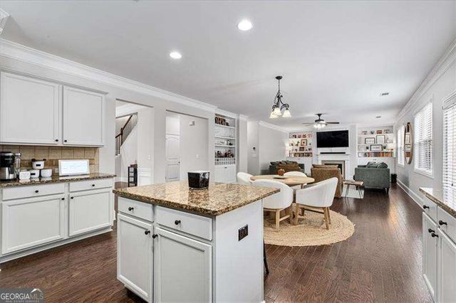 556 Olympic Way, Acworth, GA 30102