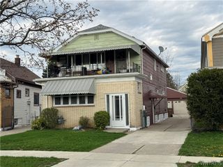 41 Pendennis Place, Cheektowaga, NY 14225