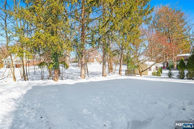 371 Gilbert Street 2, Ridgewood, NJ 07450