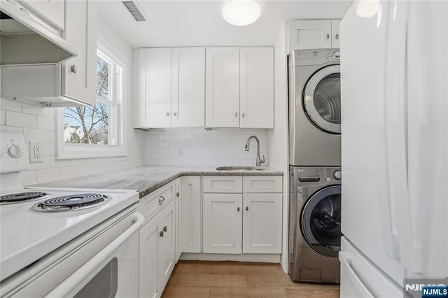 371 Gilbert Street 2, Ridgewood, NJ 07450