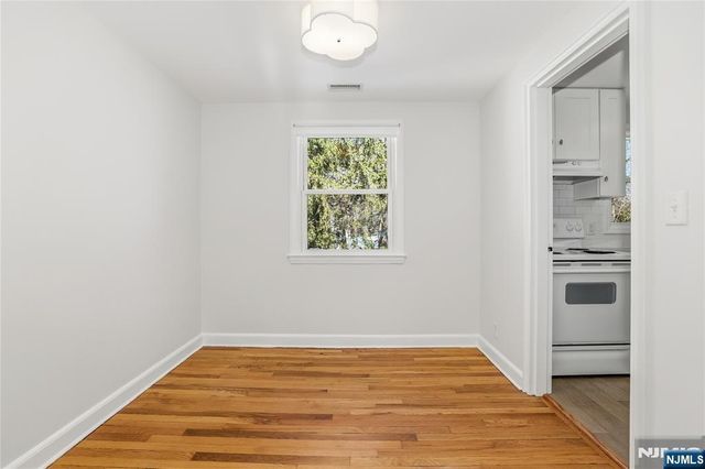 371 Gilbert Street 2, Ridgewood, NJ 07450