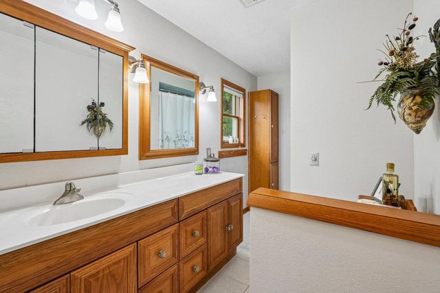 1059 9th AVENUE, Grafton, WI 53024