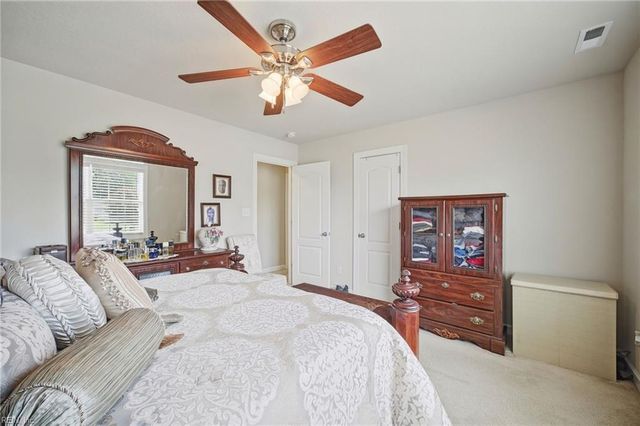 404 Clara DR, Chesapeake, VA 23320