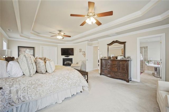404 Clara DR, Chesapeake, VA 23320