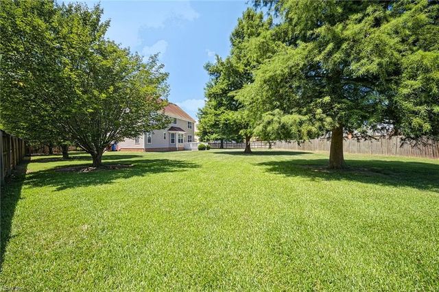 404 Clara DR, Chesapeake, VA 23320