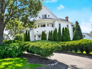 634 South Benson Road, Fairfield, CT 06824