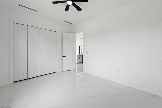 3724 7th ST SW, Lehigh Acres, FL 33976