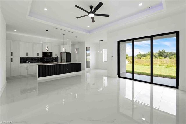 3724 7th ST SW, Lehigh Acres, FL 33976
