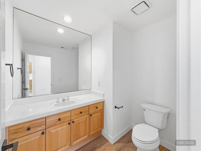 6624 N Wembley Drive, Fresno, CA 93711