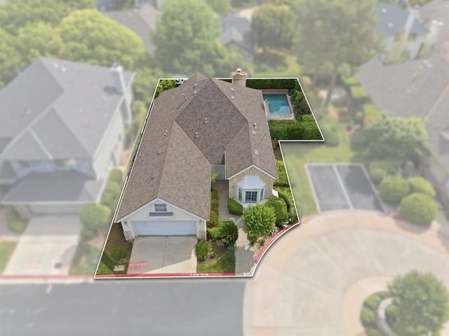 6624 N Wembley Drive, Fresno, CA 93711