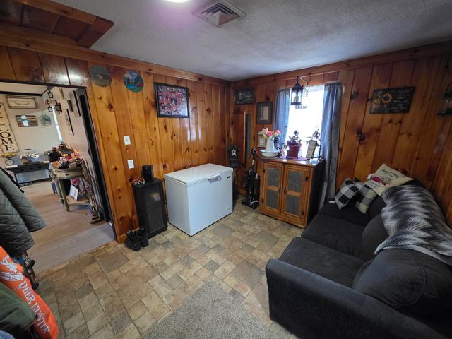 50 Knotty Knoll Circle, Farmington, NH 03835