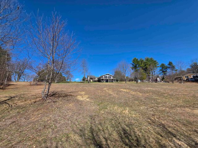 50 Knotty Knoll Circle, Farmington, NH 03835