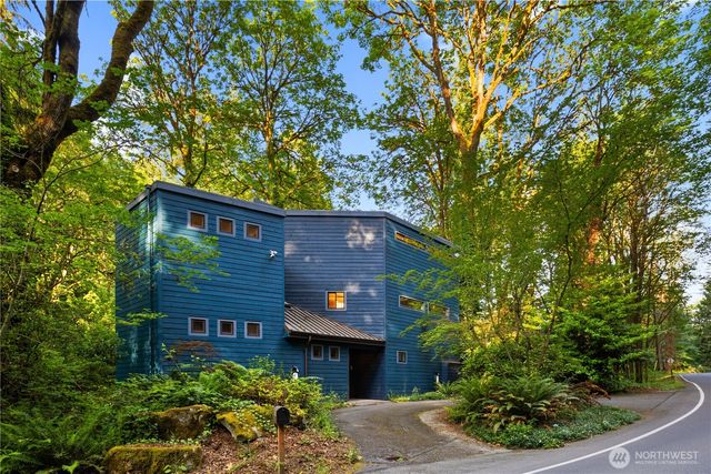6520 E Mercer Way, Mercer Island, WA 98040
