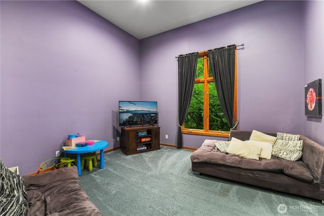 6520 E Mercer Way, Mercer Island, WA 98040