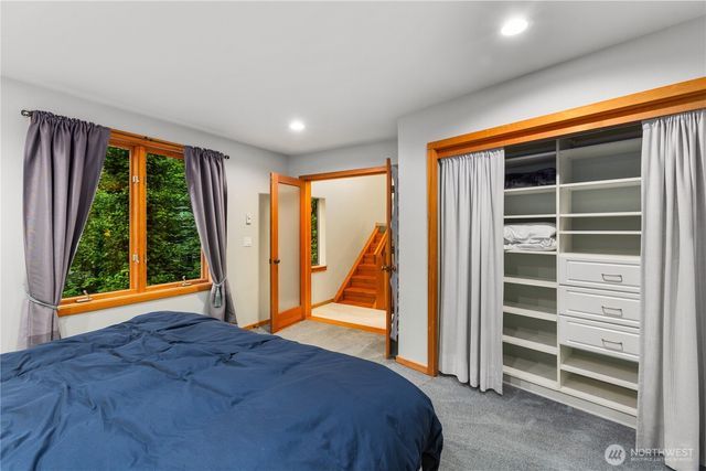 6520 E Mercer Way, Mercer Island, WA 98040