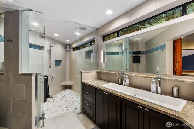 6520 E Mercer Way, Mercer Island, WA 98040