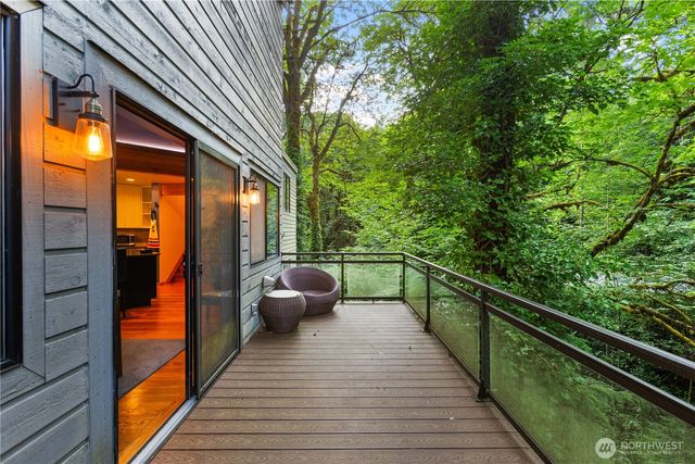 6520 E Mercer Way, Mercer Island, WA 98040