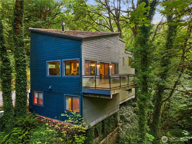 6520 E Mercer Way, Mercer Island, WA 98040