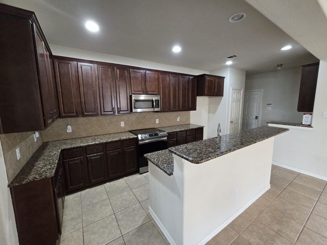 213 Willet Court, Little Elm, TX 75068