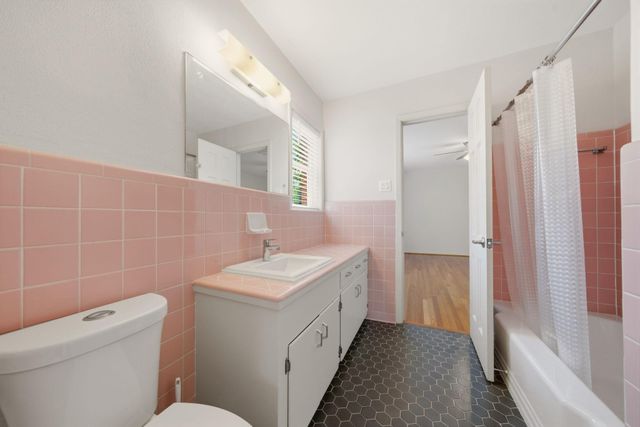 6323 Cindy Lane, Houston, TX 77008